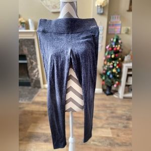 Victoria Secret PINK Yoga athletic gray pants leggings